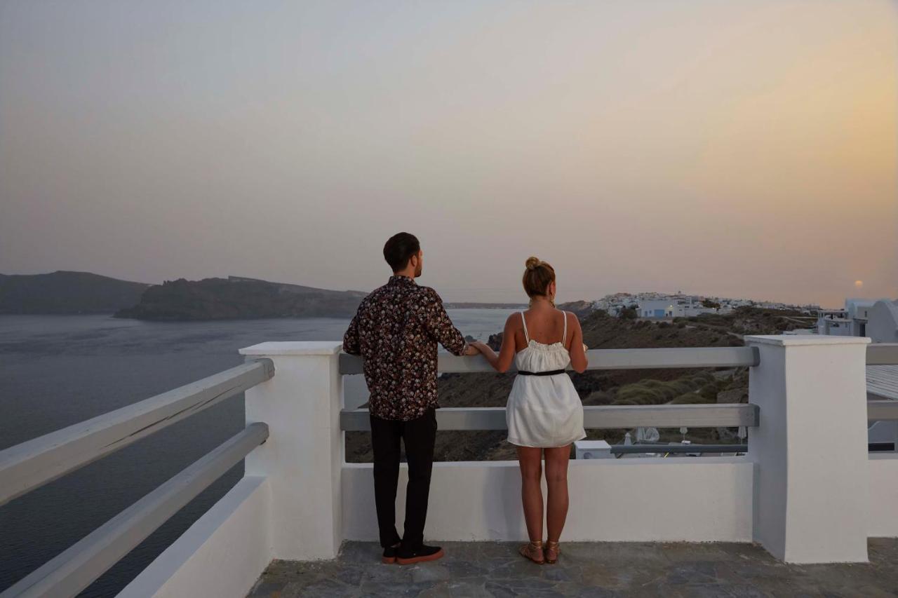 Mr And Mrs White Oia - Santorini Hotel Ngoại thất bức ảnh