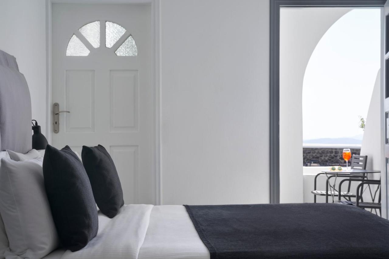 Mr And Mrs White Oia - Santorini Hotel Ngoại thất bức ảnh